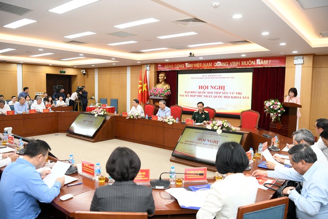Tổng Bí thư, Chủ tịch nước Tô Lâm tiếp xúc cử tri Hà Nội- Ảnh 4.
