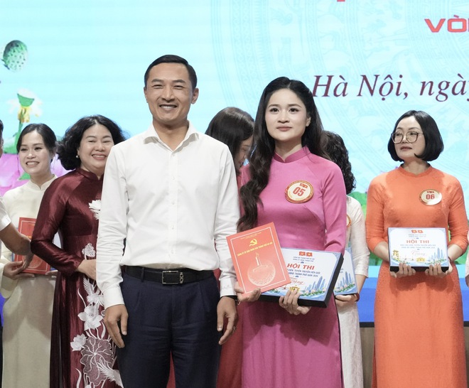 Sôi nổi Hội thi Báo cáo viên, tuyên truyền viên giỏi Đảng bộ UBND thành phố Hà Nội- Ảnh 6.