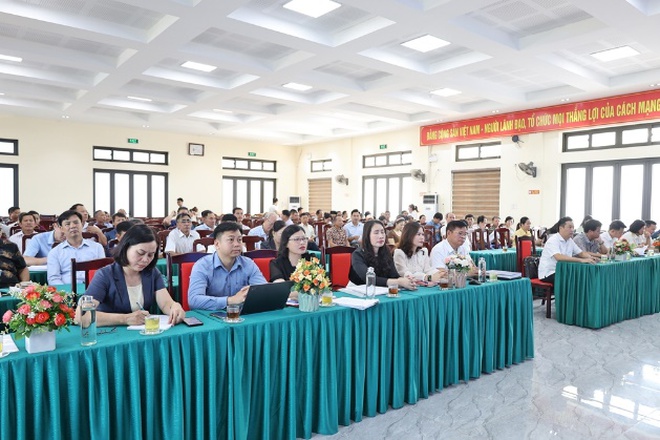 Xuân Mai: Đối thoại với người dân, doanh nghiệp về giải quyết thủ tục hành chính- Ảnh 1.