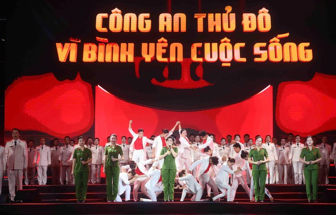 “81 mùa bình yên” - Bản hùng ca giữa trái tim Thủ đô- Ảnh 5.