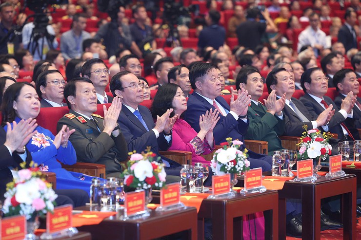Lễ kỷ niệm cấp quốc gia 70 năm Ngày Giải phóng Thủ đô (10/10/1954-10/10/2024)- Ảnh 6.