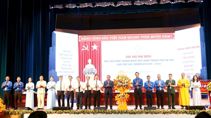 Xây dựng hình mẫu thanh niên Thủ đô dựa trên nền tảng phong trào “Tôi yêu Hà Nội”- Ảnh 1.