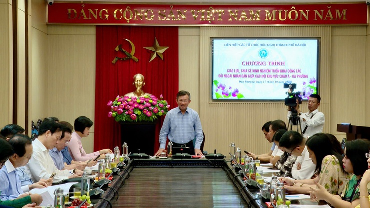 Hanoi Friendship Union shares experience on people-to-people diplomacy- Ảnh 1. Hanoi Friendship Union shares experience on people-to-people diplomacy- Ảnh 1.