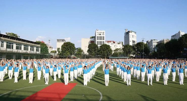 Gần 2.000 phụ nữ tham gia Carnaval “Phụ nữ Hà Đông - Khí chất và sắc xuân”- Ảnh 4.