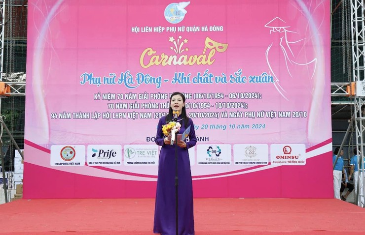 Gần 2.000 phụ nữ tham gia Carnaval “Phụ nữ Hà Đông - Khí chất và sắc xuân”- Ảnh 2.