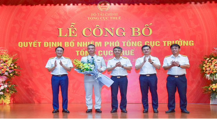 Ông Vũ Mạnh Cường được bổ nhiệm giữ chức vụ Phó Tổng cục trưởng Tổng cục Thuế- Ảnh 4.