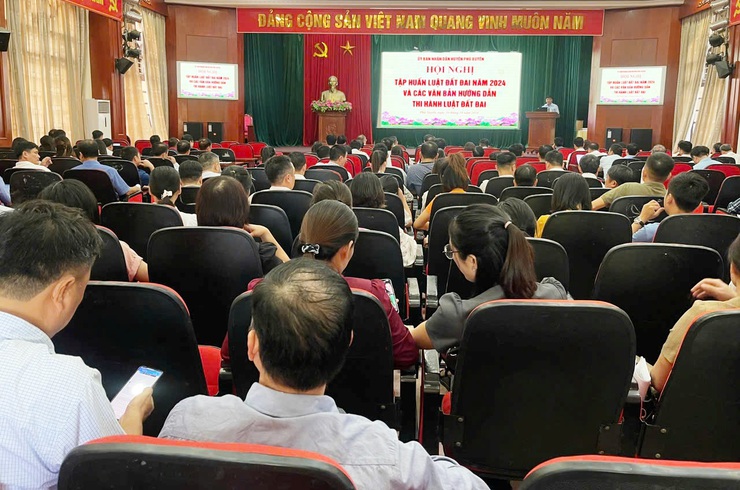 Huyện Phú Xuyên: Tập huấn Luật Đất đai năm 2024 và các văn bản hướng dẫn thi hành- Ảnh 2.