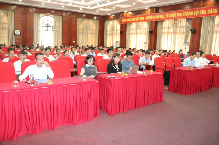 Huyện Phú Xuyên: Tập huấn Luật Đất đai năm 2024 và các văn bản hướng dẫn thi hành- Ảnh 1.