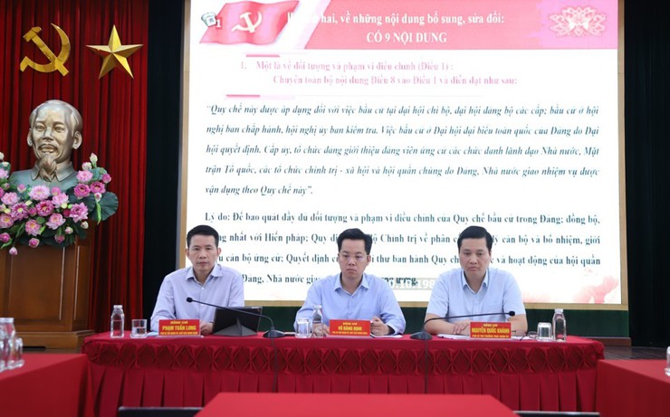 Hội nghị quán triệt công tác chuẩn bị Đại hội Đảng các cấp tại quận Hoàn Kiếm- Ảnh 1.