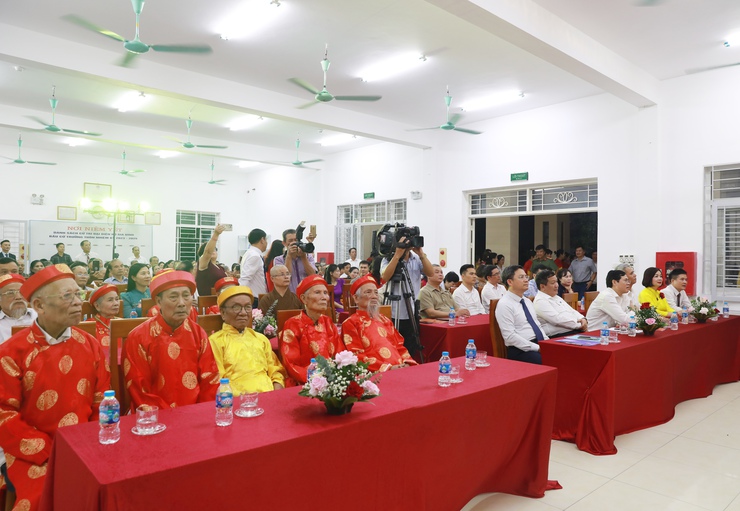 Phó Chủ tịch UBND Thành phố Hà Minh Hải chung vui Ngày hội Đại đoàn kết toàn dân tộc tại Thôn 1, xã Vạn Phúc, huyện Thanh Trì- Ảnh 1.