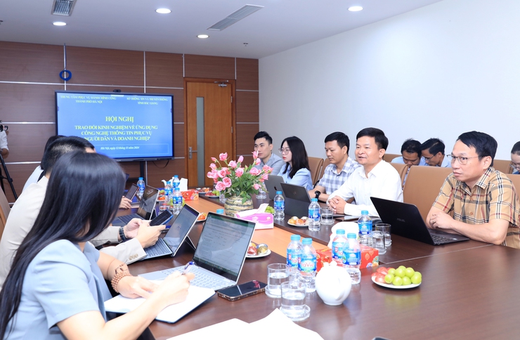 Hà Nội - Bắc Giang: Chia sẻ kinh nghiệm trong ứng dụng công nghệ thông tin phục vụ người dân và doanh nghiệp- Ảnh 3.