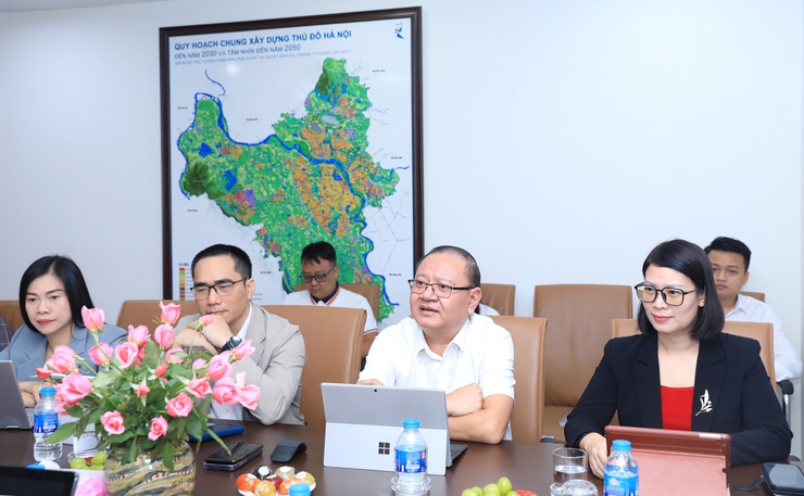 Hà Nội - Bắc Giang: Chia sẻ kinh nghiệm trong ứng dụng công nghệ thông tin phục vụ người dân và doanh nghiệp- Ảnh 2.