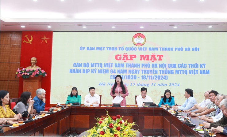 Mặt trận Thành phố gặp mặt cán bộ qua các thời kỳ nhân 94 năm Ngày truyền thống- Ảnh 4.