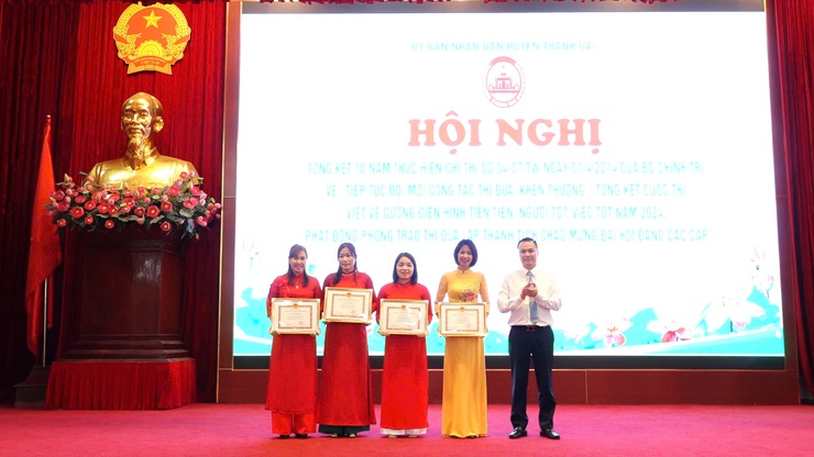 Huyện Thanh Oai chú trọng phát hiện, bồi dưỡng và nhân rộng các điển hình tiên tiến- Ảnh 3.