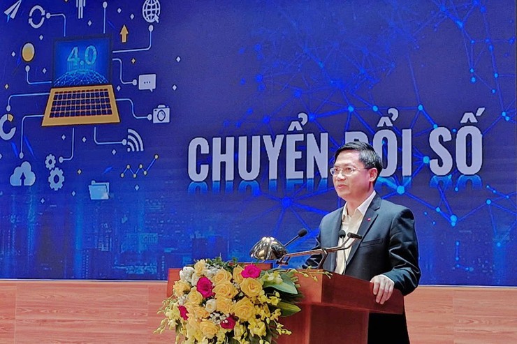 Huyện Quốc Oai: Phát động toàn dân tham gia các hoạt động chuyển đổi số gắn với cải cách hành chính- Ảnh 3.