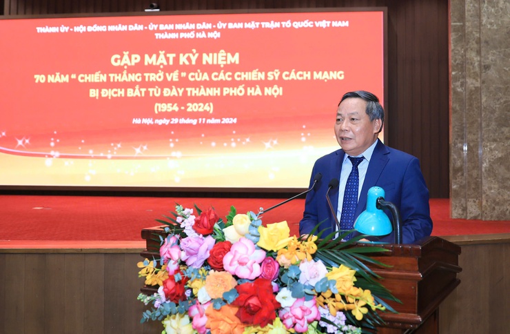 Tri ân sâu sắc những đóng góp, hy sinh của các chiến sĩ cách mạng bị địch bắt tù đày Thành phố- Ảnh 5.