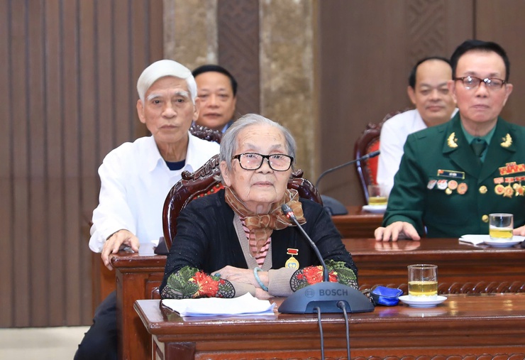 Tri ân sâu sắc những đóng góp, hy sinh của các chiến sĩ cách mạng bị địch bắt tù đày Thành phố- Ảnh 3.