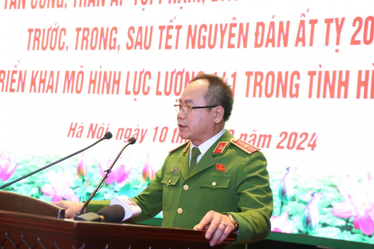 Công an Hà Nội triển khai mô hình 141 mới, ra quân trấn áp tội phạm dịp Tết- Ảnh 1.