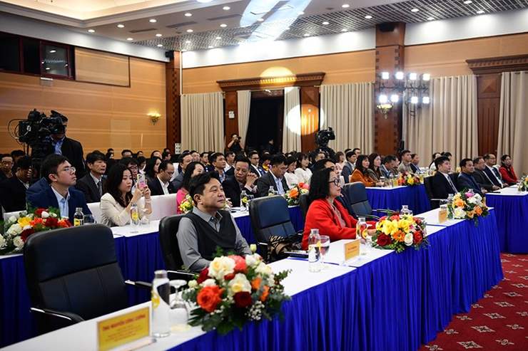 Hà Nội công nhận 83 cơ sở đạt danh hiệu “Sử dụng năng lượng xanh năm 2024”- Ảnh 1.