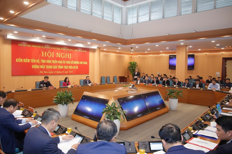 Nêu cao tinh thần trách nhiệm, chủ động tháo gỡ vướng mắc trong triển khai Dự án đường Vành đai 4-Vùng Thủ đô- Ảnh 2.