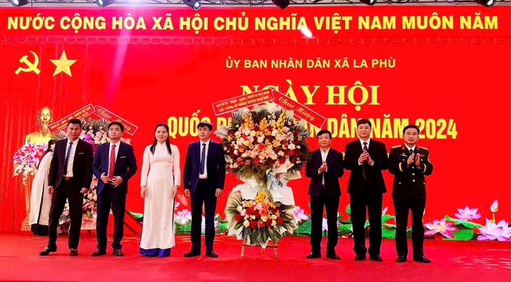 Phó Chủ tịch HĐND Thành phố Phạm Quí Tiên dự Ngày hội Quốc phòng toàn dân tại huyện Hoài Đức- Ảnh 2.
