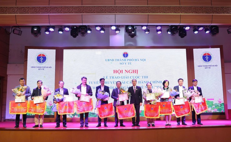 Ngành Y tế Thủ đô vượt nhiều chỉ tiêu được giao trong năm 2024- Ảnh 1.
