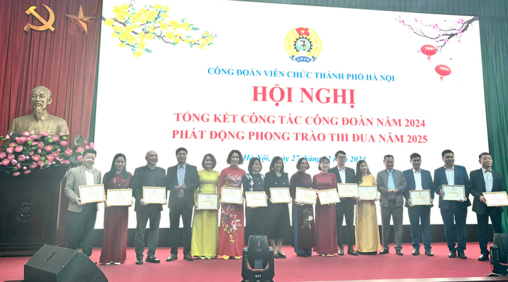 Công đoàn Viên chức Thành phố chung tay, góp sức hoàn thành nhiều nhiệm vụ chung của Thành phố- Ảnh 2.
