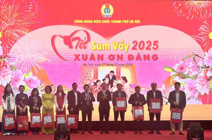 Công đoàn Viên chức Thành phố chung tay, góp sức hoàn thành nhiều nhiệm vụ chung của Thành phố- Ảnh 3.