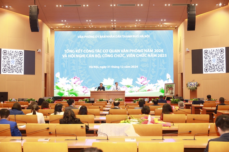 Năm 2025, Văn phòng UBND Thành phố tập trung đẩy mạnh cải cách hành chính, thực hành tiết kiệm, chống lãng phí- Ảnh 1.