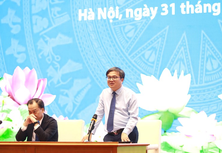 Năm 2025, Văn phòng UBND Thành phố tập trung đẩy mạnh cải cách hành chính, thực hành tiết kiệm, chống lãng phí- Ảnh 2.
