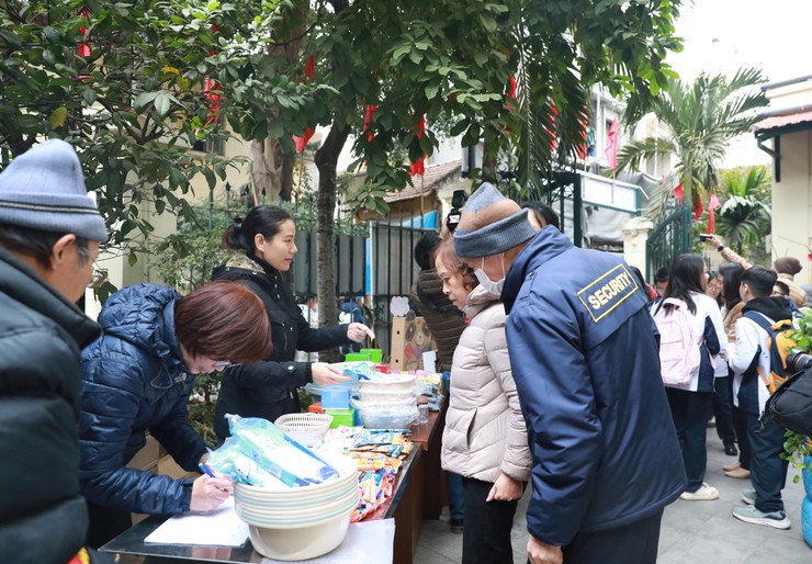 Lãnh đạo Ủy ban MTTQ Việt Nam Thành phố dự Chương trình "Ngày thứ 7 tái chế" tại phường Hàng Bài- Ảnh 10.