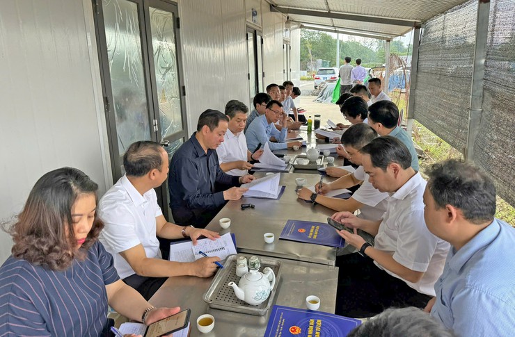 Ban Đô thị, HĐND Thành phố: Phát huy vai trò cơ quan tham mưu, giám sát các nhiệm vụ liên quan đến quản lý đô thị- Ảnh 4.