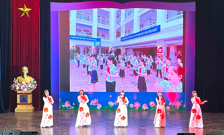 Hà Nội khen thưởng 150 giáo viên dạy giỏi cấp tiểu học năm học 2024-2025- Ảnh 2.
