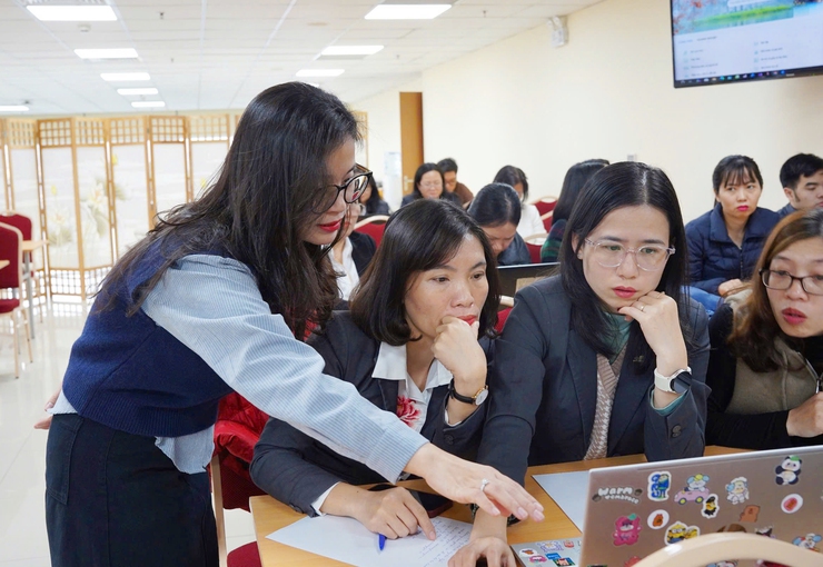 Tập huấn hướng dẫn nộp hồ sơ giải quyết thủ tục hành chính trực tuyến- Ảnh 2.