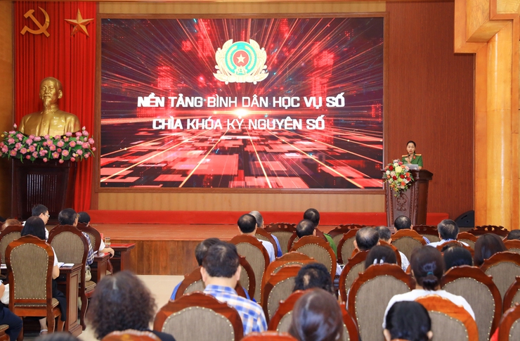 Tây Hồ phát động Phong trào “Học tập số toàn dân”- Ảnh 4.
