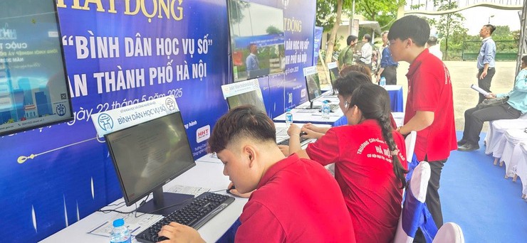 Trường Cao đẳng Công nghệ cao Hà Nội – Điểm sáng chuyển đổi số và “bình dân học vụ số” giữa lòng Thủ đô- Ảnh 2.