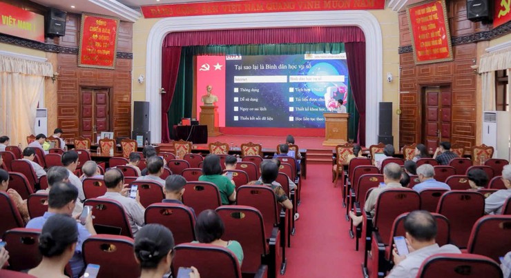Trường Cao đẳng Công nghệ cao Hà Nội – Điểm sáng chuyển đổi số và “bình dân học vụ số” giữa lòng Thủ đô- Ảnh 4.