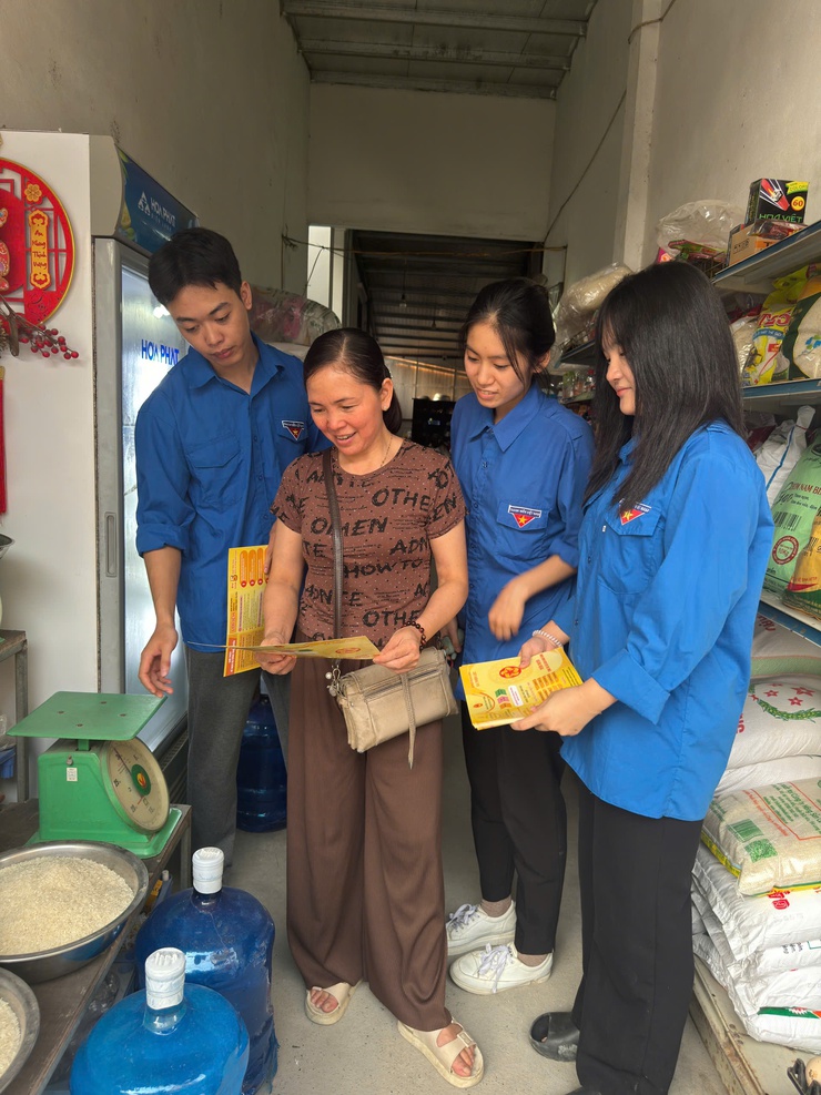 Xã Thiên Lộc đẩy mạnh chuyển đổi số để phục vụ Nhân dân- Ảnh 5.