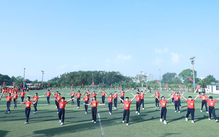 1200 người tham dự Đại hội Thể dục thể thao phường Lĩnh Nam lần thứ I- Ảnh 9.