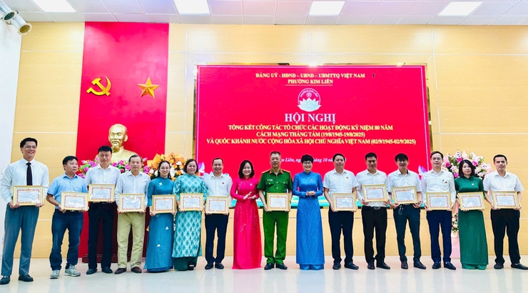 Phường Kim Liên: Lan tỏa khí thế từ những hoạt động kỷ niệm 80 năm Quốc khánh- Ảnh 1.