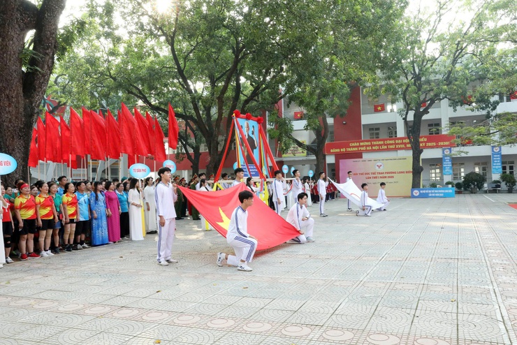 Sôi nổi Đại hội Thể dục Thể thao phường Long Biên lần thứ I - năm 2025- Ảnh 1.