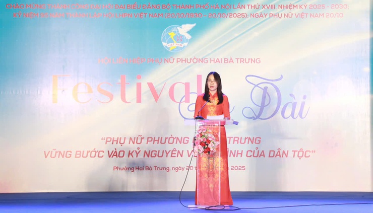 Rực rỡ sắc màu Festival Áo dài Phụ nữ phường Hai Bà Trưng- Ảnh 2.