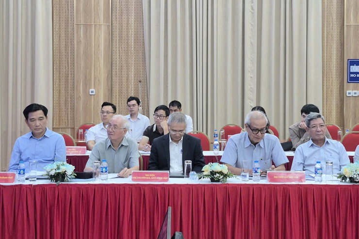 Hội thảo Đề án tổng thể “Giảm thiểu ùn tắc giao thông trên địa bàn Thành phố giai đoạn 2025 - 2030 và những năm tiếp theo”- Ảnh 2.