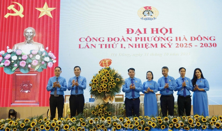 Xây dựng tổ chức Công đoàn Hà Đông vững mạnh trong thời kỳ mới- Ảnh 1.