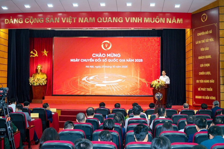 Hà Nội dẫn đầu cả nước về Chỉ số Chuyển đổi số cấp tỉnh, thành phố trực thuộc Trung ương năm 2024- Ảnh 2.