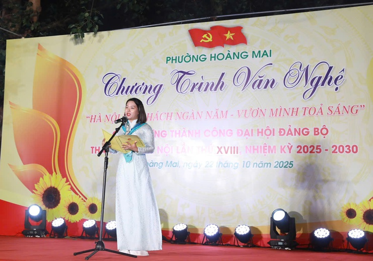 Phường Hoàng Mai: Chương trình nghệ thuật đặc sắc chào mừng thành công Đại hội Đảng bộ Thành phố- Ảnh 3.