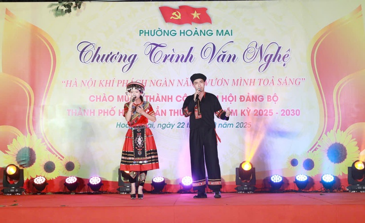 Phường Hoàng Mai: Chương trình nghệ thuật đặc sắc chào mừng thành công Đại hội Đảng bộ Thành phố- Ảnh 6.