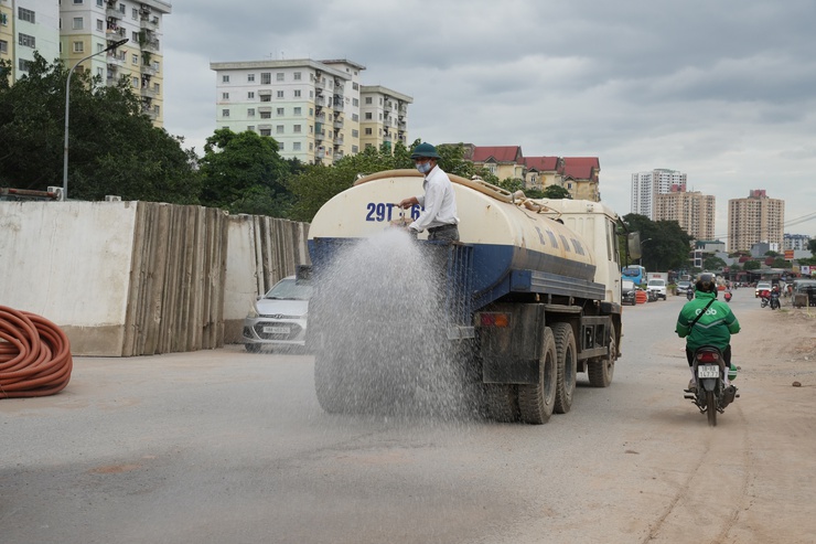 Thi công hạng mục then chốt Dự án đường Vành đai 2,5 đoạn Đầm Hồng- Ảnh 5.