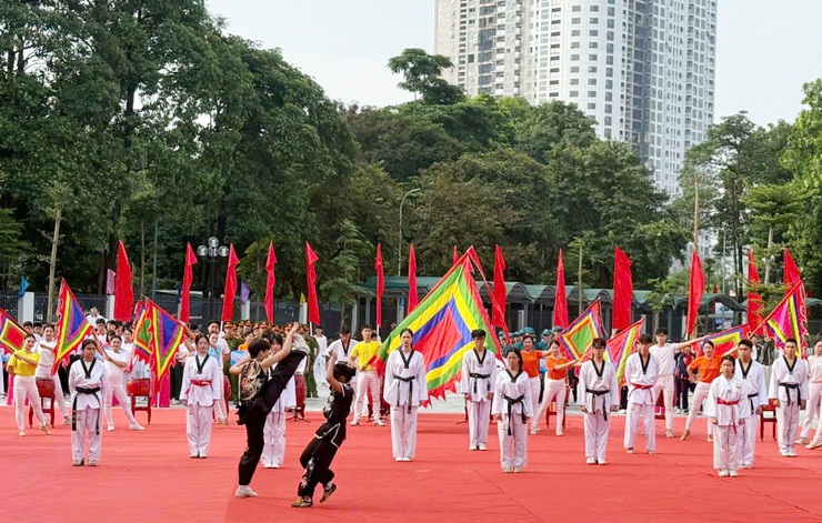 Phường Yên Sở: Khai mạc Đại hội Thể dục thể thao lần thứ I năm 2025- Ảnh 3.