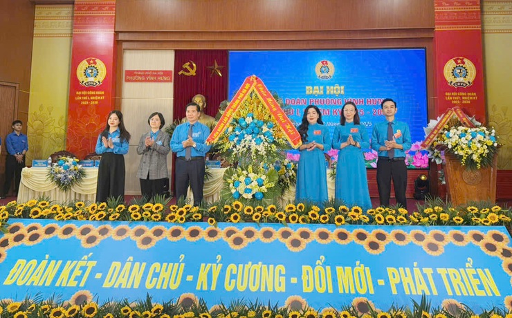 Công đoàn phường Vĩnh Hưng: Đưa tiêu chí ứng dụng công nghệ, chuyển đổi số vào nhiều chỉ tiêu- Ảnh 1.
